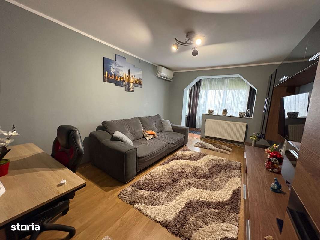cv 166 Bd.Bucuresti -central, apartament 2 camere , etaj intermediar-4
