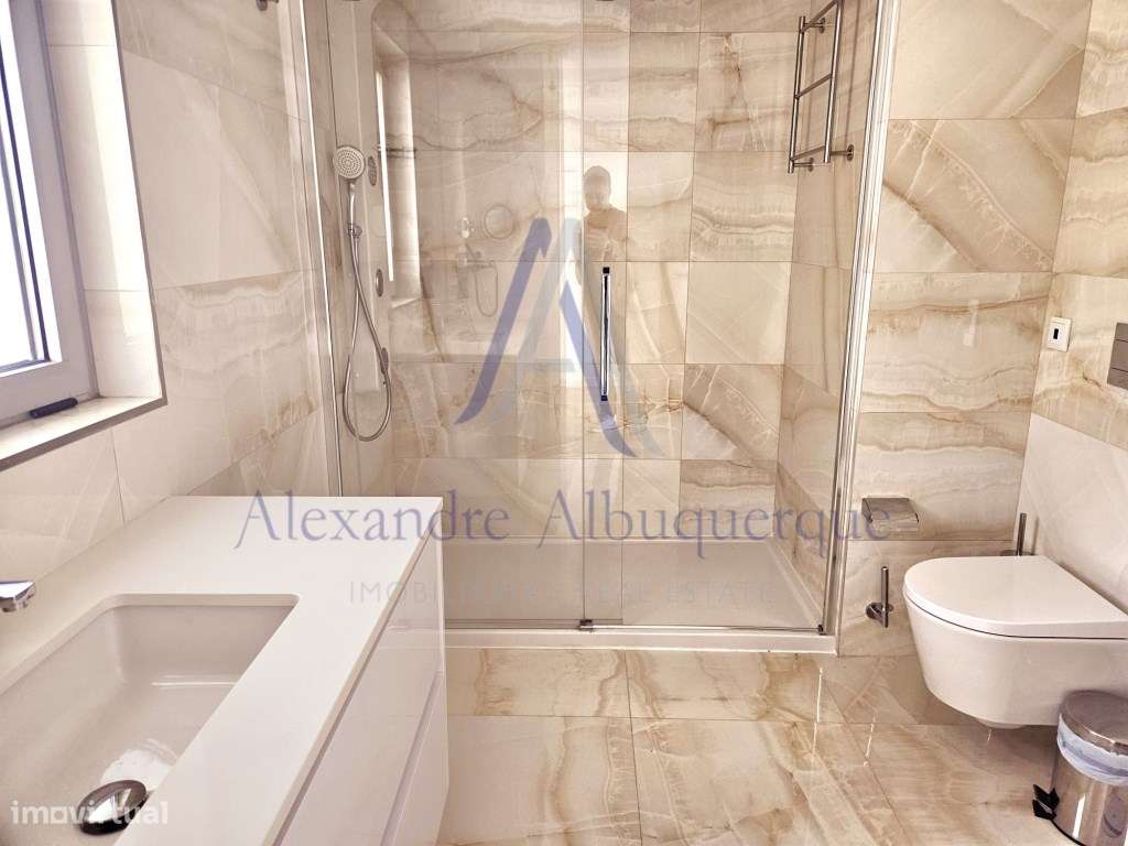 Apartamento T0 - Duplex na 1º linha da praia-7