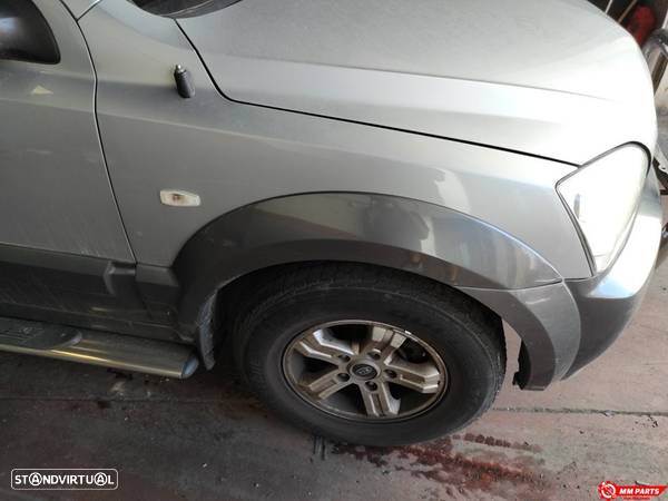 GUARDA-LAMAS FRENTE DIREITO KIA SORENTO I JC 2005 - 1