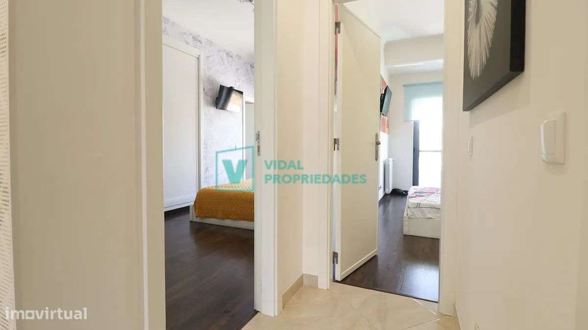 Apartamento T2 com garagem em box e piscina-6