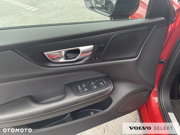 Volvo S60 T4 Drive-E R-Design Momentum - 16