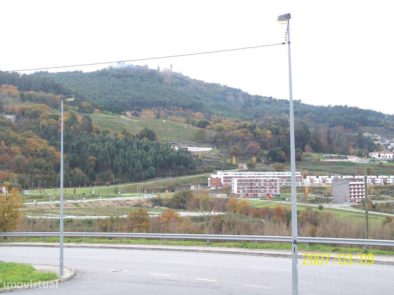 Lote de terreno na Costa.-11