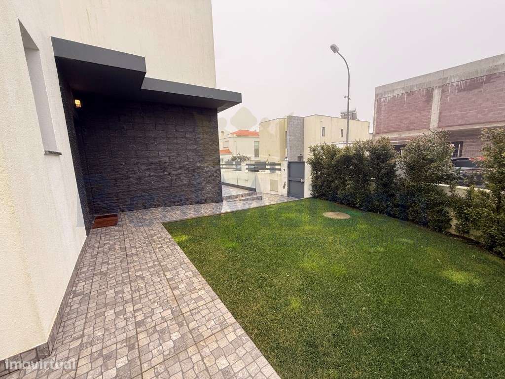 Fantástica Moradia T4 - Abrunheira (Sintra) - Grande imagem: 4/26