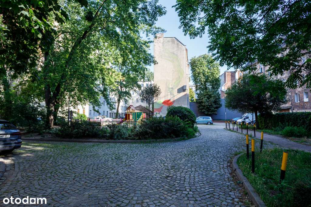 Ponad 3m wysokości mieszkania z duszą! Kominek, balkon,piwnica|Centrum-17