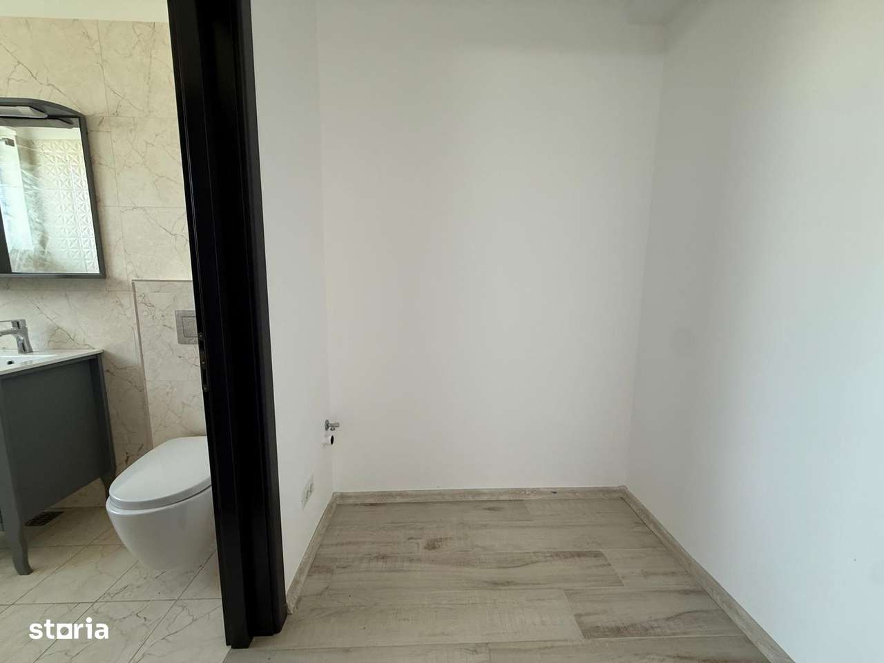 Casă modernă parter ~ 3 camere 2 băi ~pompă de căldură ~panouri solare-1