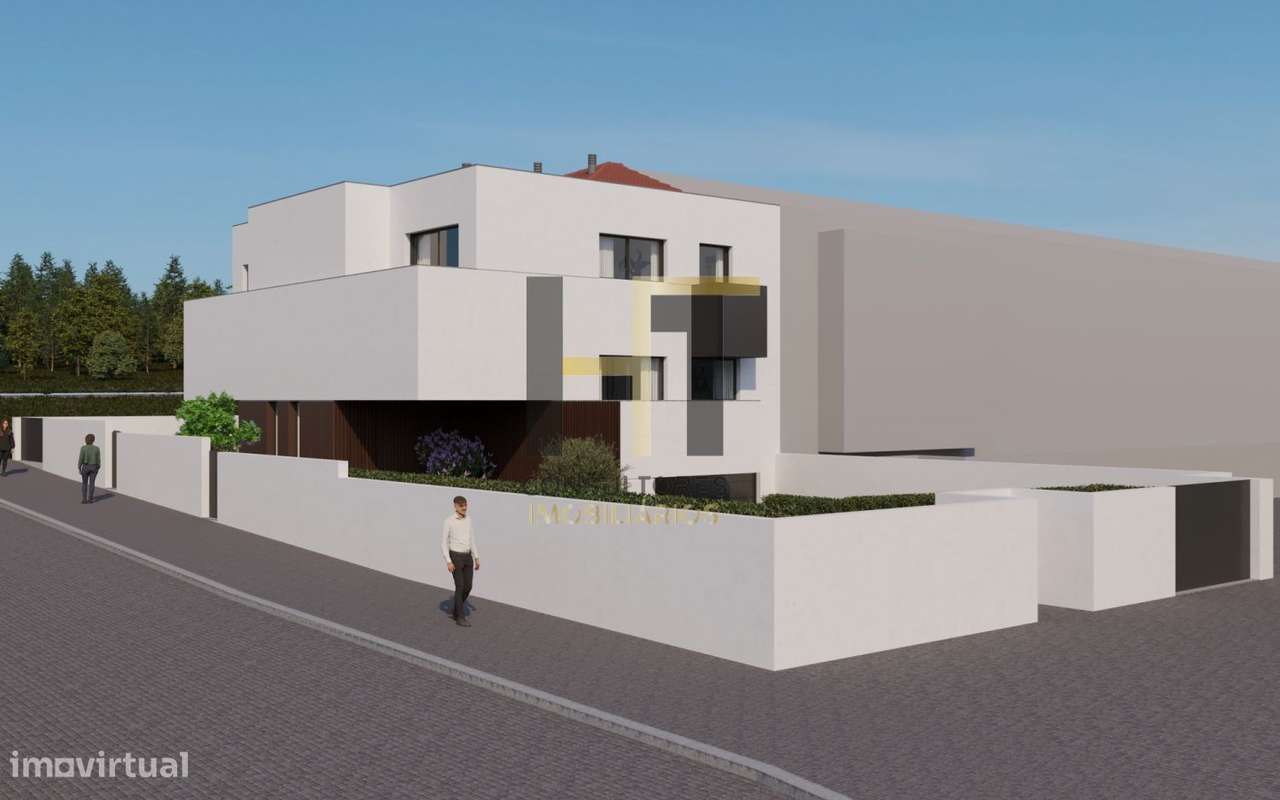 Moradia T3 | 235m² de Logradouro + Possibilidade de Piscina | Varanda-22