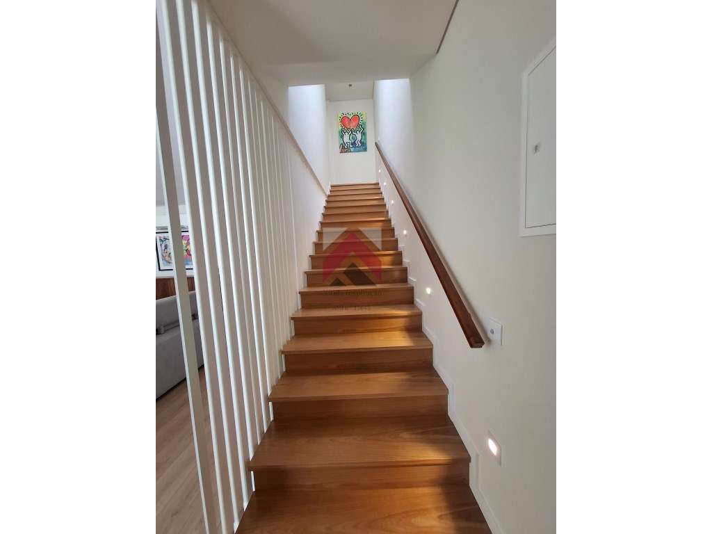 Moradia T3+1 Moderna luxuosa em Cacia-27