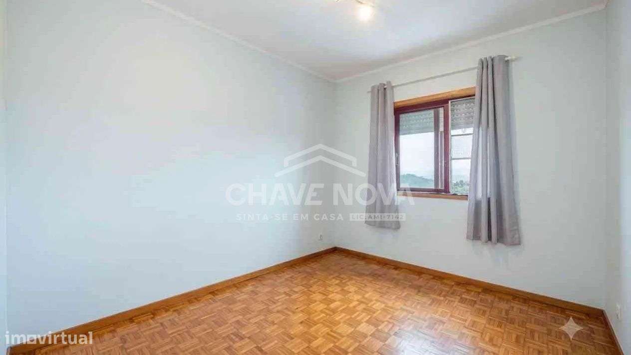 Apartamento T3 c/ elevador e Garagem. Vila Nª de Gaia-15