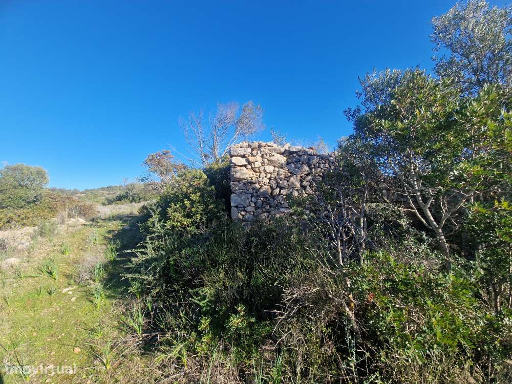 Terreno Misto com Projeto Aprovado e Licenciado - Tunes-17