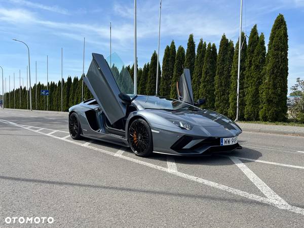 Lamborghini Aventador S - 35