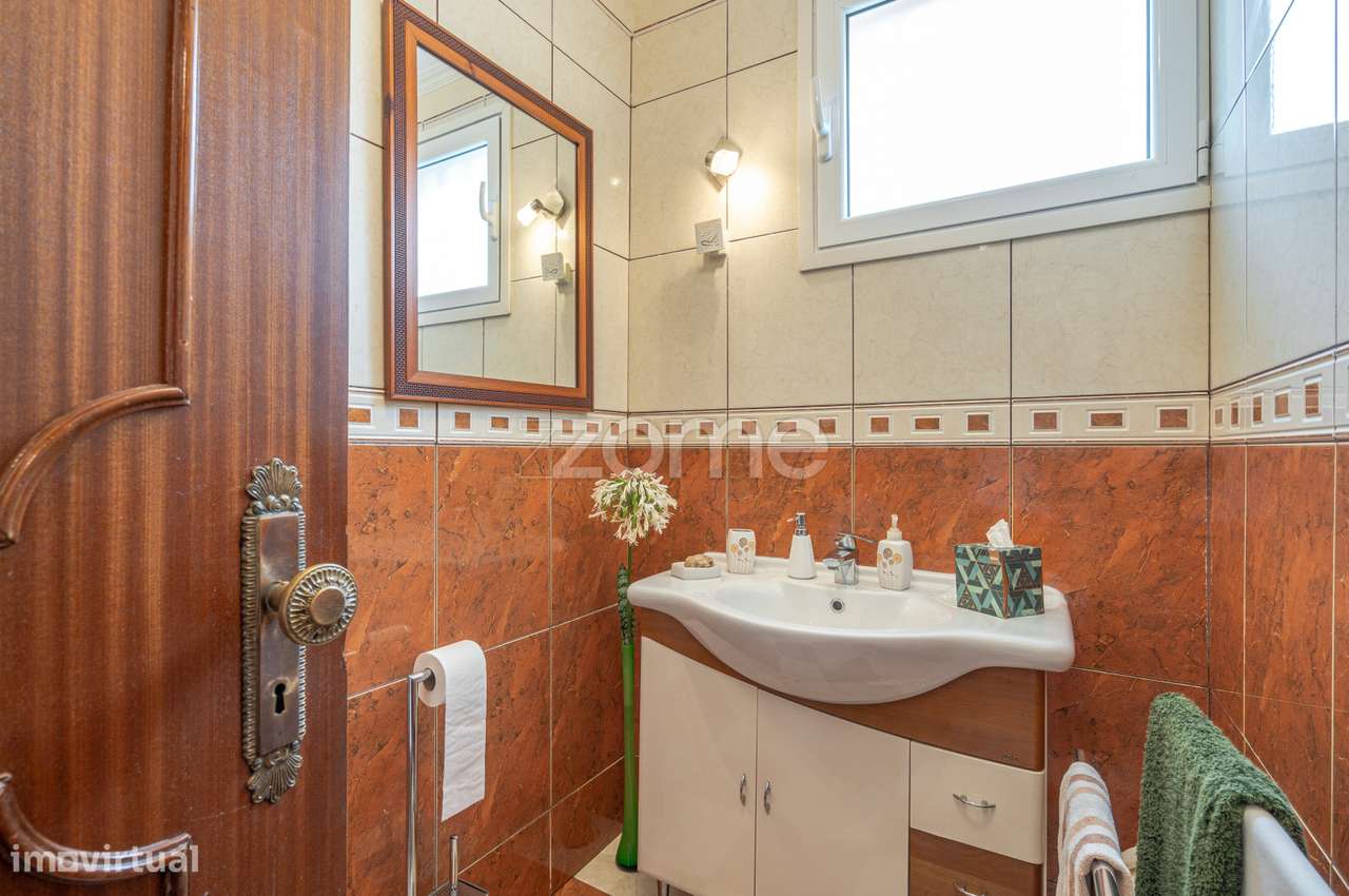 Moradia T5 em São Martinho, Funchal-23