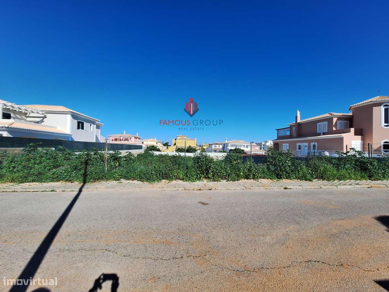 Moradia térrea com piscina - Lagoa, Algarve.-0