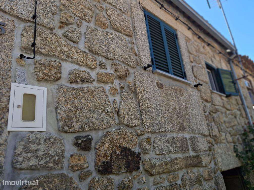 Moradia em Cerejo - Grande imagem: 4/15