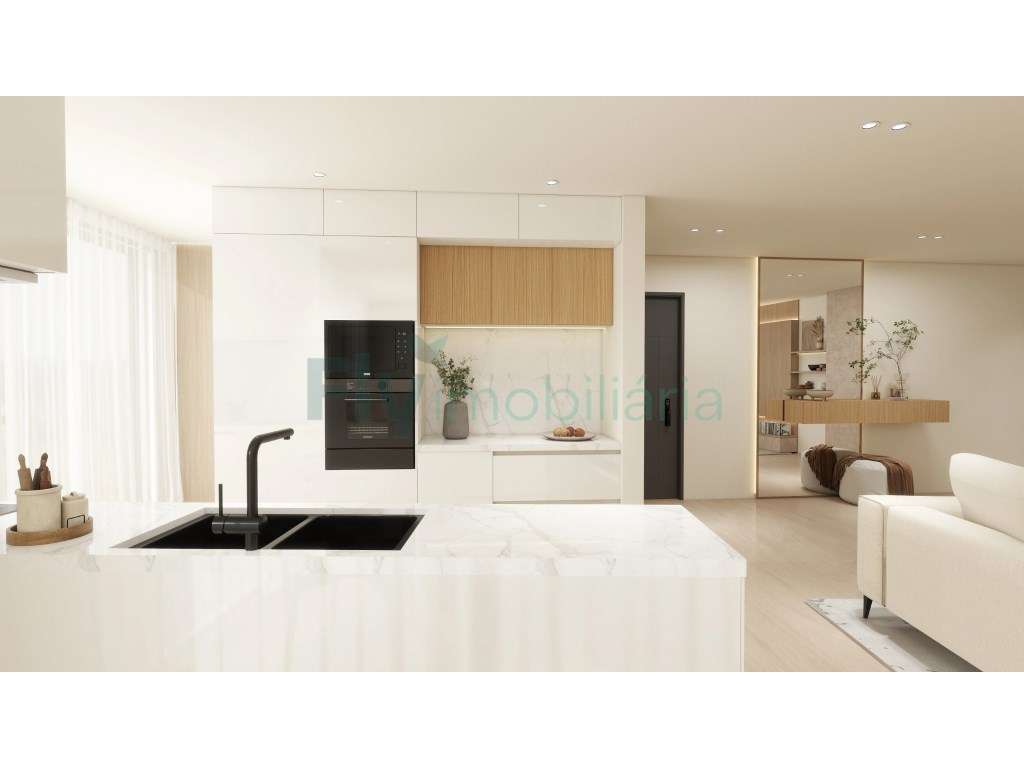 Apartamento T3 com excelente áreas em zona central de Lousada-46