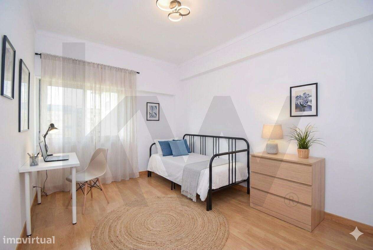 T3 com Sala Dupla em Carnaxide-32