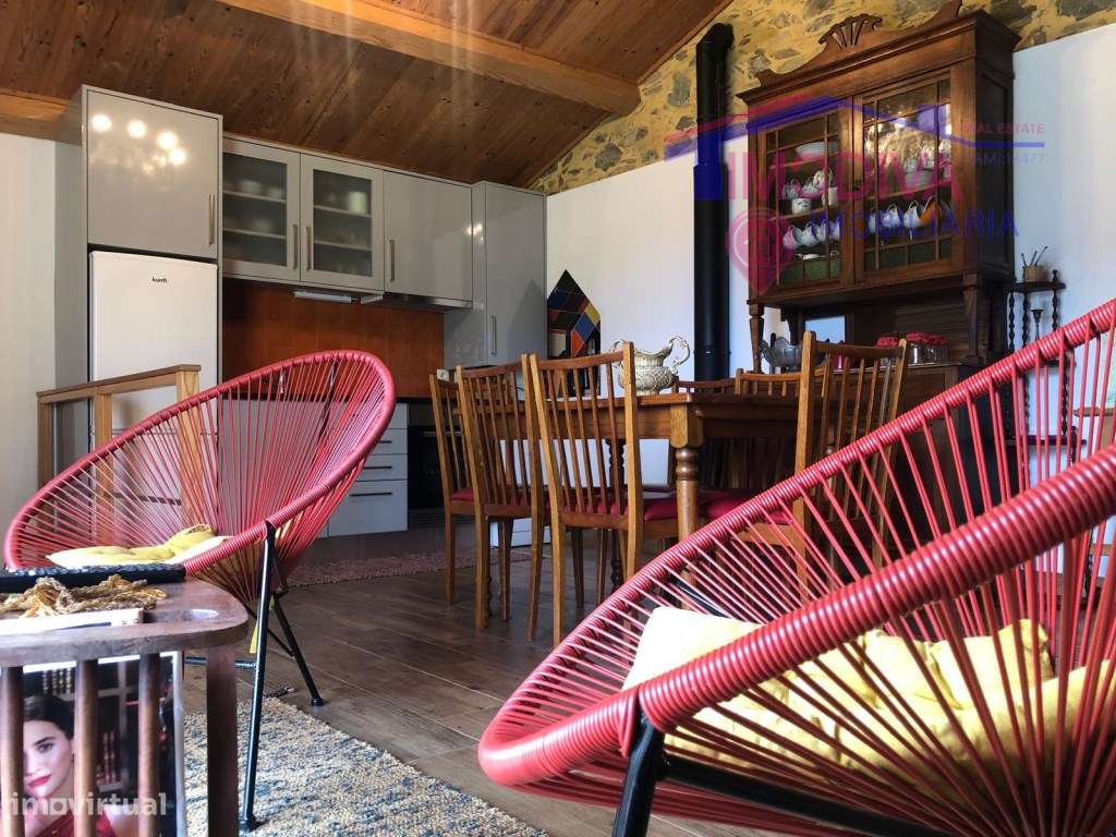 Casa de Xisto T2 com licença AL, em Castanheira de Pera-9