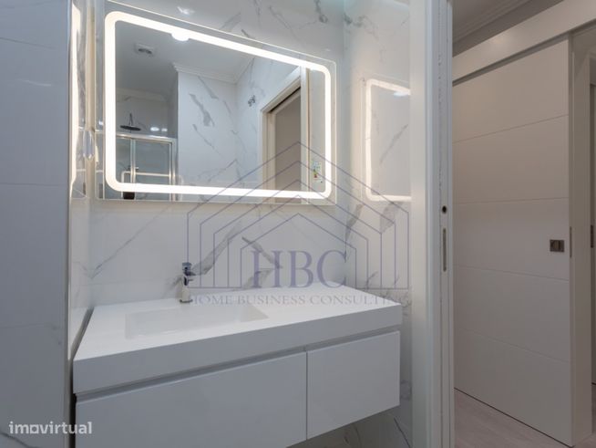 APARTAMENTO T2 RENOVADO, PRÓXIMO DO JARDIM DO PRÍNCIPE REAL-25
