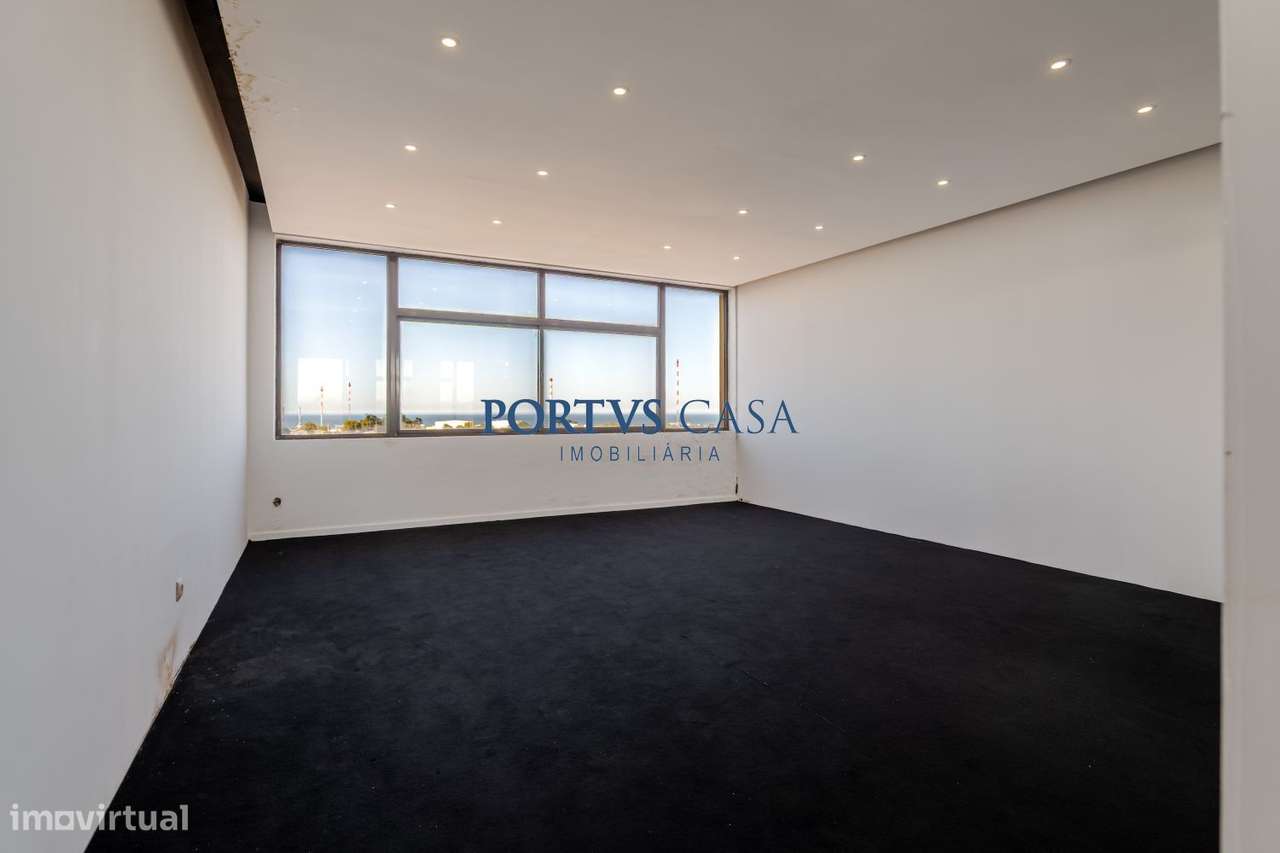 Escritório 309 m² com 456 m² de terraços e 206 m² de parqueamento-7