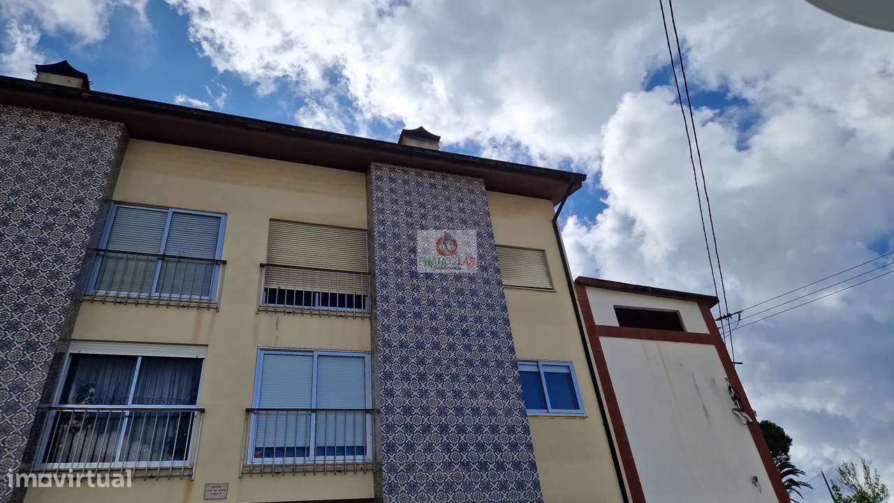 Apartamento T2 Oliveira do Bairro-20