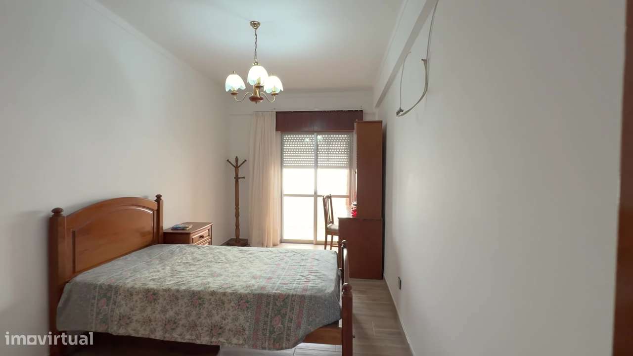 Apartamento T2 em Loulé com varanda e ar condicionado - Grande imagem: 5/12