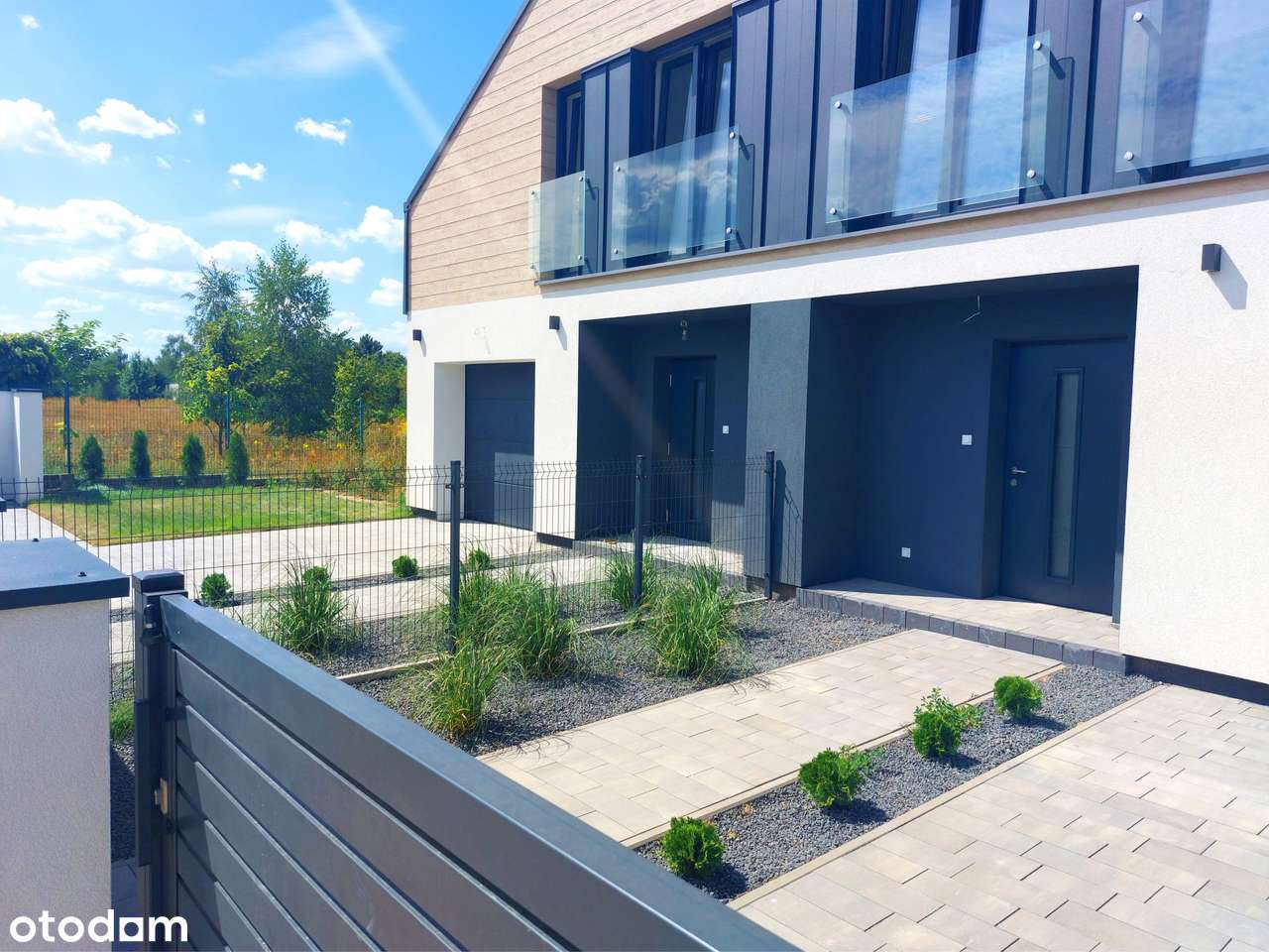 KWIATOWE TARASY  DOMY W ZABUDOWIE BLIŹNIACZEJ-5