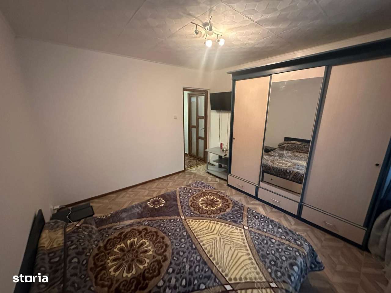 Apartament 2 camere decomandat Giurgiului. - Imagine principală: 3/11