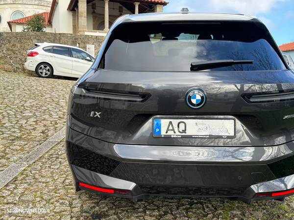 BMW iX xDrive 40 Pack Desportivo - 12