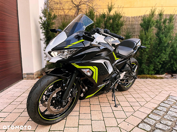 Kawasaki Ninja - 4