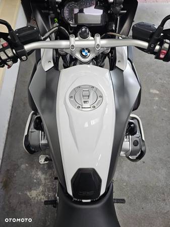 BMW R - 26