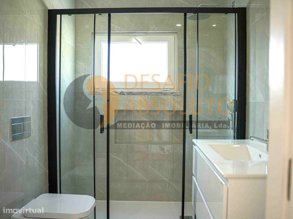 Moradia geminada térrea T1+2-10