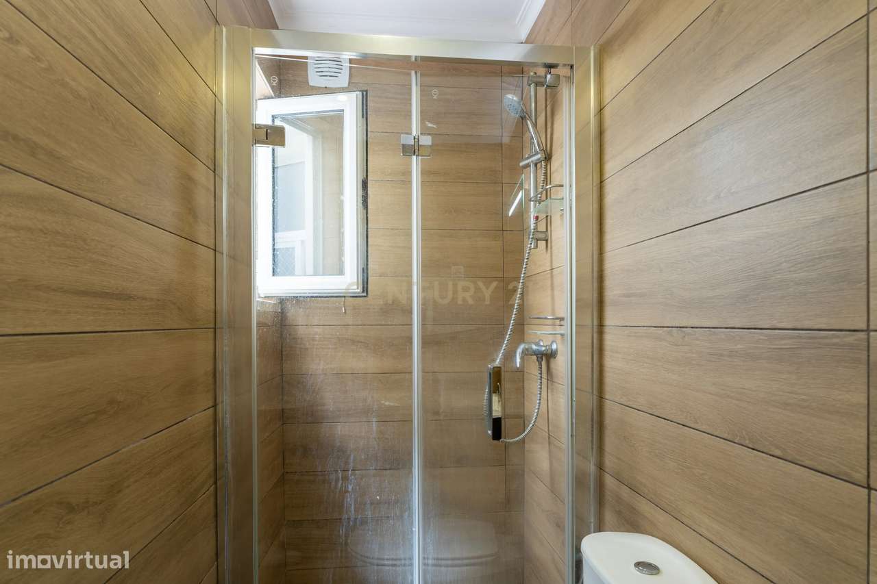 T2 em Campo de Ourique com Pátio de 23m²-15