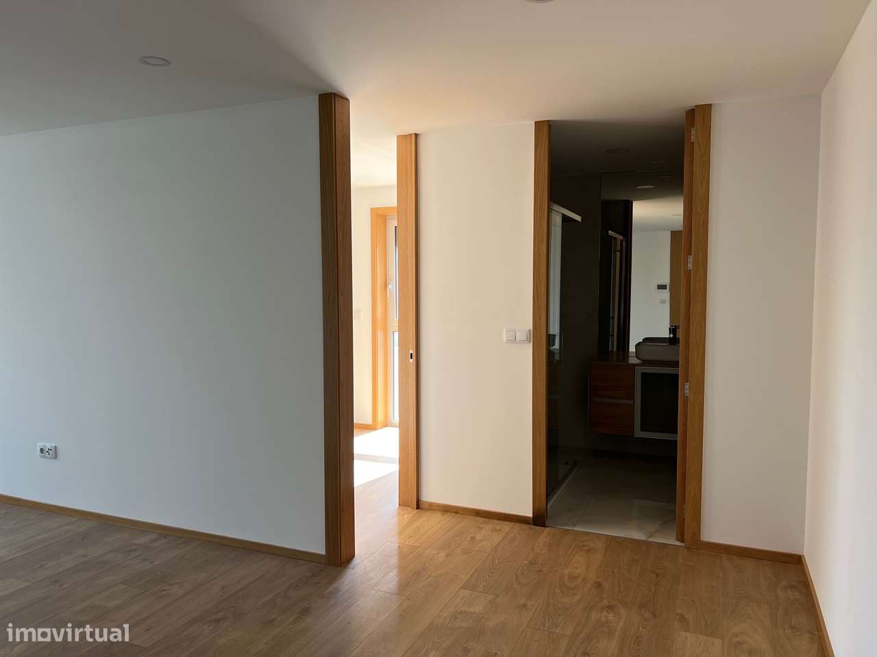 APARTAMENTO T3 PARA ARRENDAR - URGEZES, GUIMARÃES - Grande imagem: 4/11
