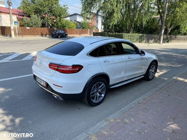 Mercedes-Benz GLC Coupe 250 d 4Matic 9G-TRONIC AMG Line - 5