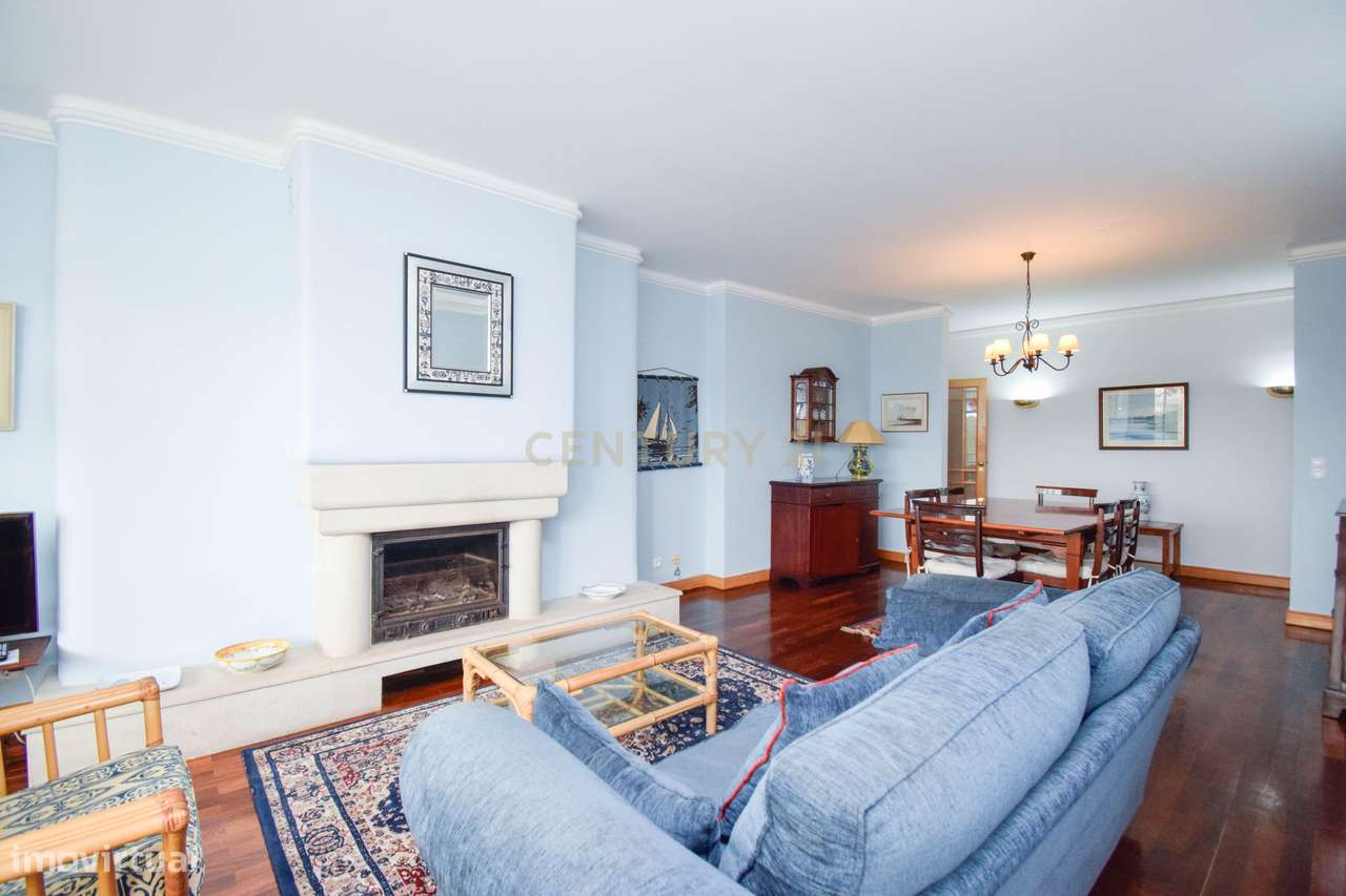 T2 com varanda, garagem e arrecadação – Cascais | Rua João Infante-7