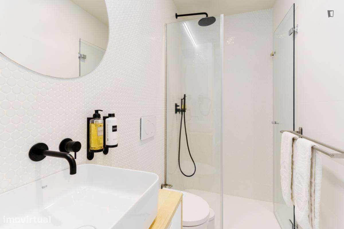 Apartamento com 1 quartos - localizado em Massarelos Porto - Grande imagem: 4/10