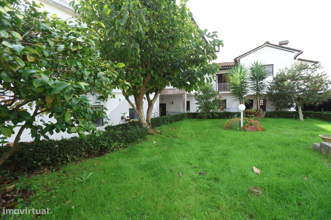 Oportunidade Única no Centro da Vila do Louriçal – Ideal para Investim - Grande imagem: 4/56