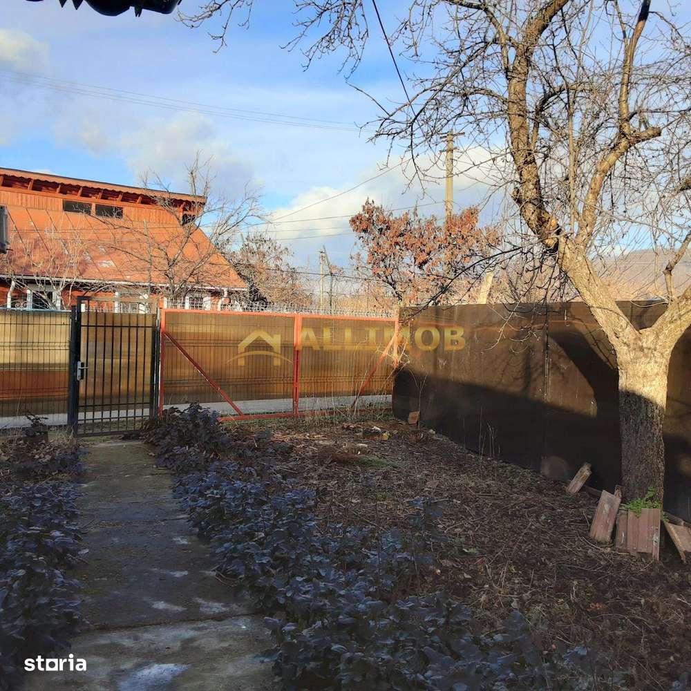 Casa cu 4 camere in zona Tabaci, Valenii de Munte -  teren 1000 mp.-2