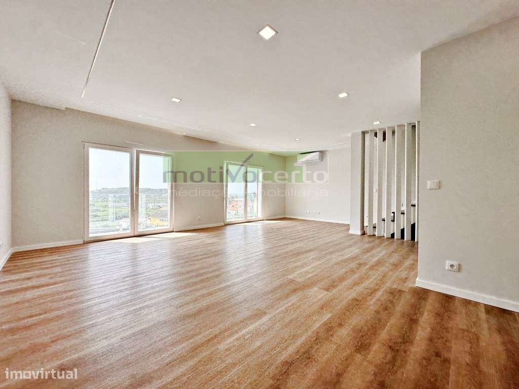 Nova Moradia T3 perto de Belas, Sintra. O Seu Refúgio de Conforto-3