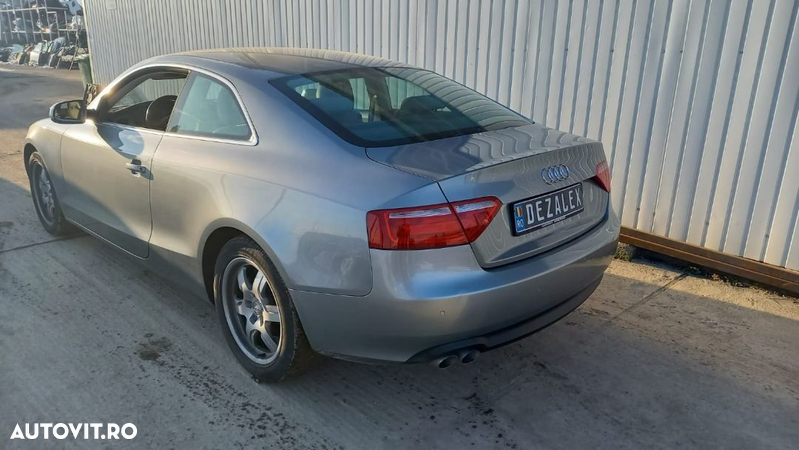 Dezmembrari Audi A5 coupe 2.0TDi caha / volan stanga - 3