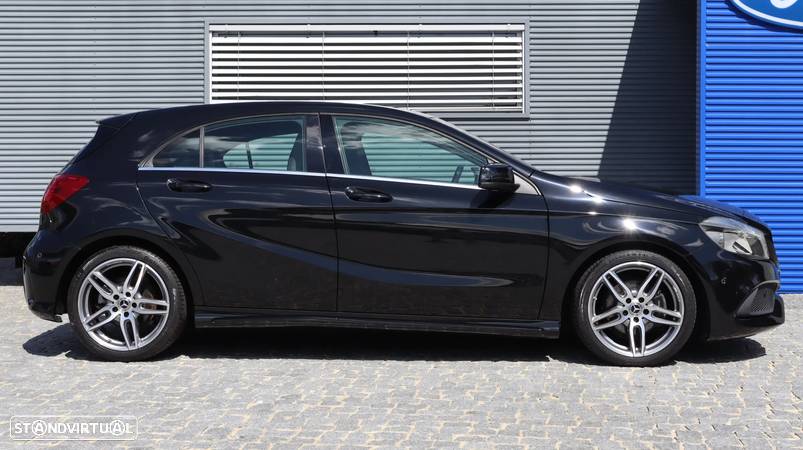 Mercedes-Benz A 180 d AMG Line - 2