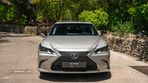 Lexus ES 300h Special Edition - 8