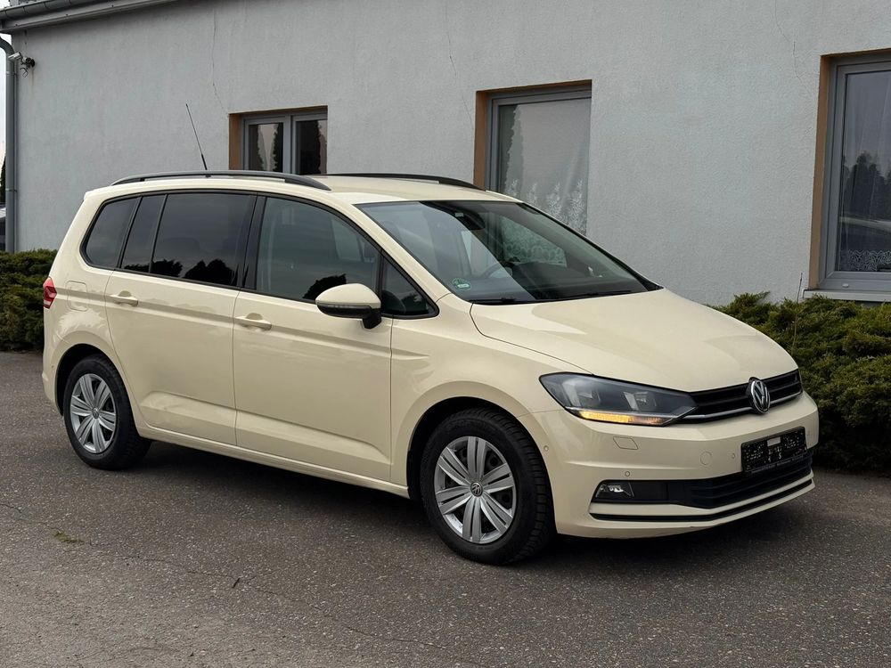 Volkswagen Touran III 2.0 TDI SCR DSG Comfortline 2019