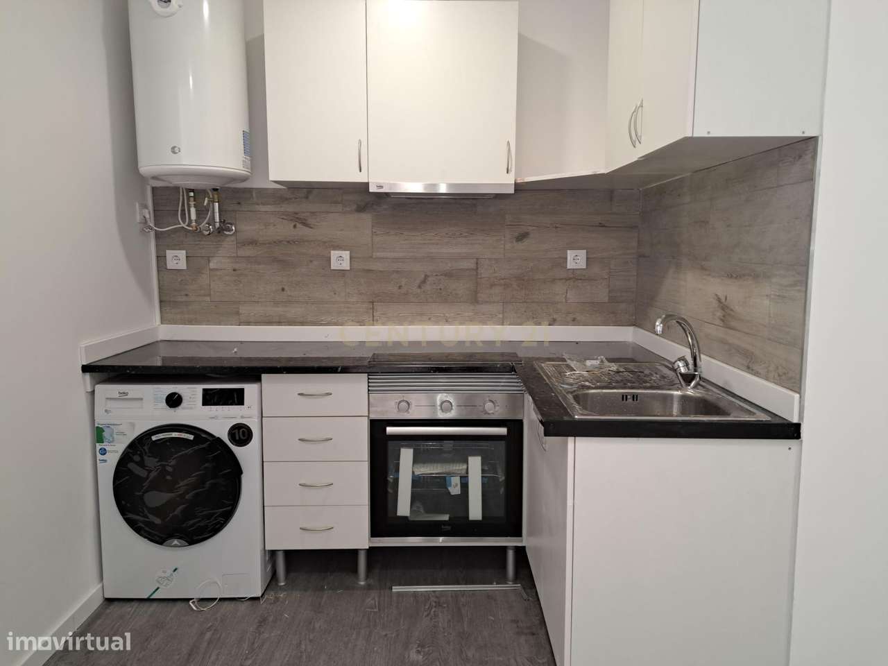 Loja adaptada para apartamento, Rio de Mouro - Possibilidade de Licenç - Grande imagem: 4/9