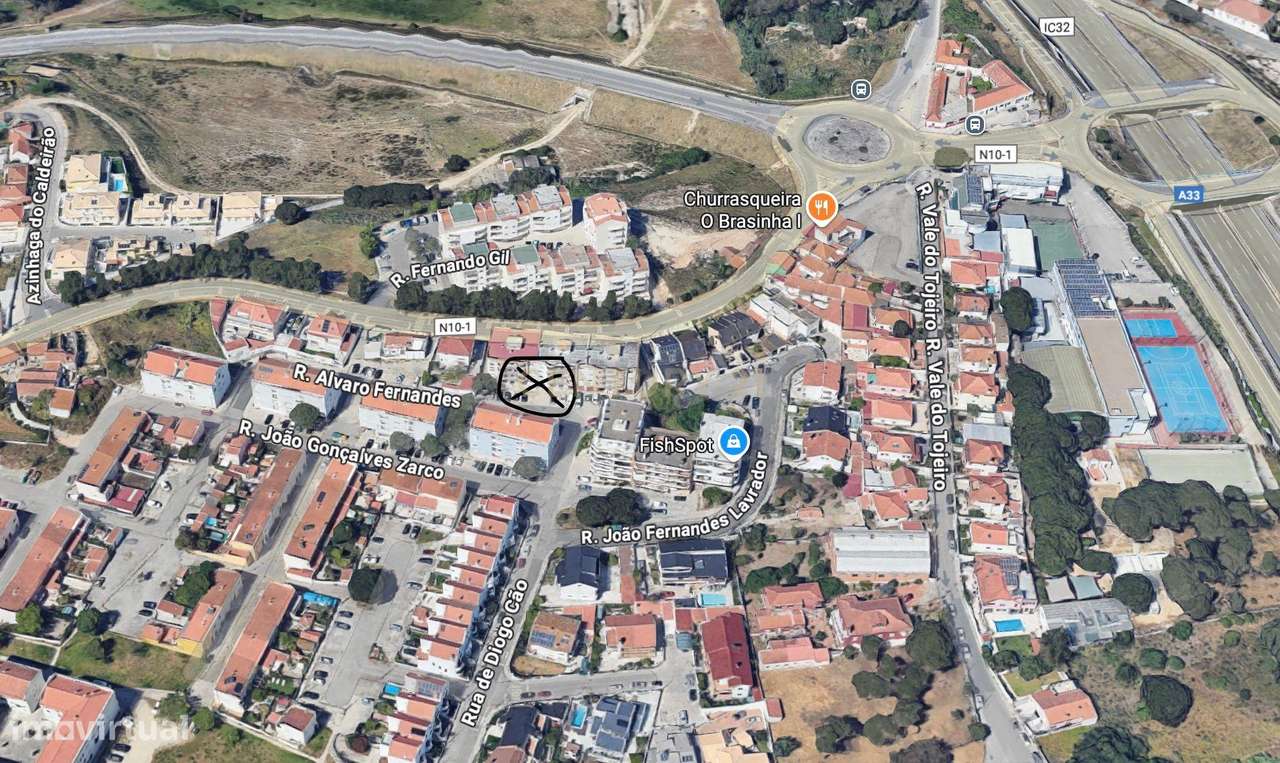 Garagem para 3 carros com Wc Vila Nova da Caparica - Grande imagem: 2/2