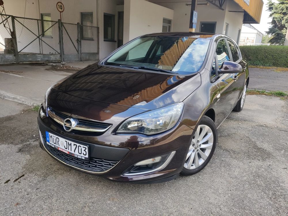 Opel Astra J (2009-2019) 1.4 T Active 2013