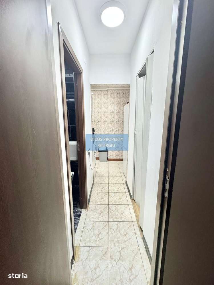 Apartament 3 camere, central-9