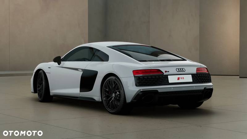 Audi R8 V10 RWD Performance - 16