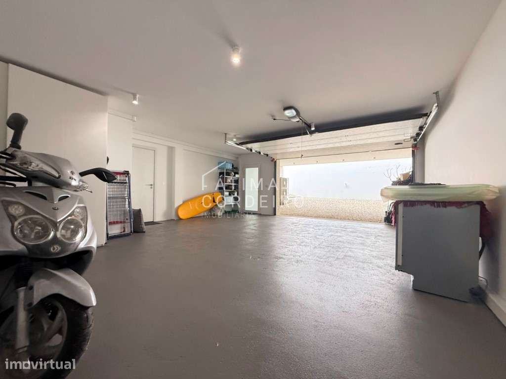 Fantástica Moradia T4+1 Quinta do Anjo/Auto Europa-29