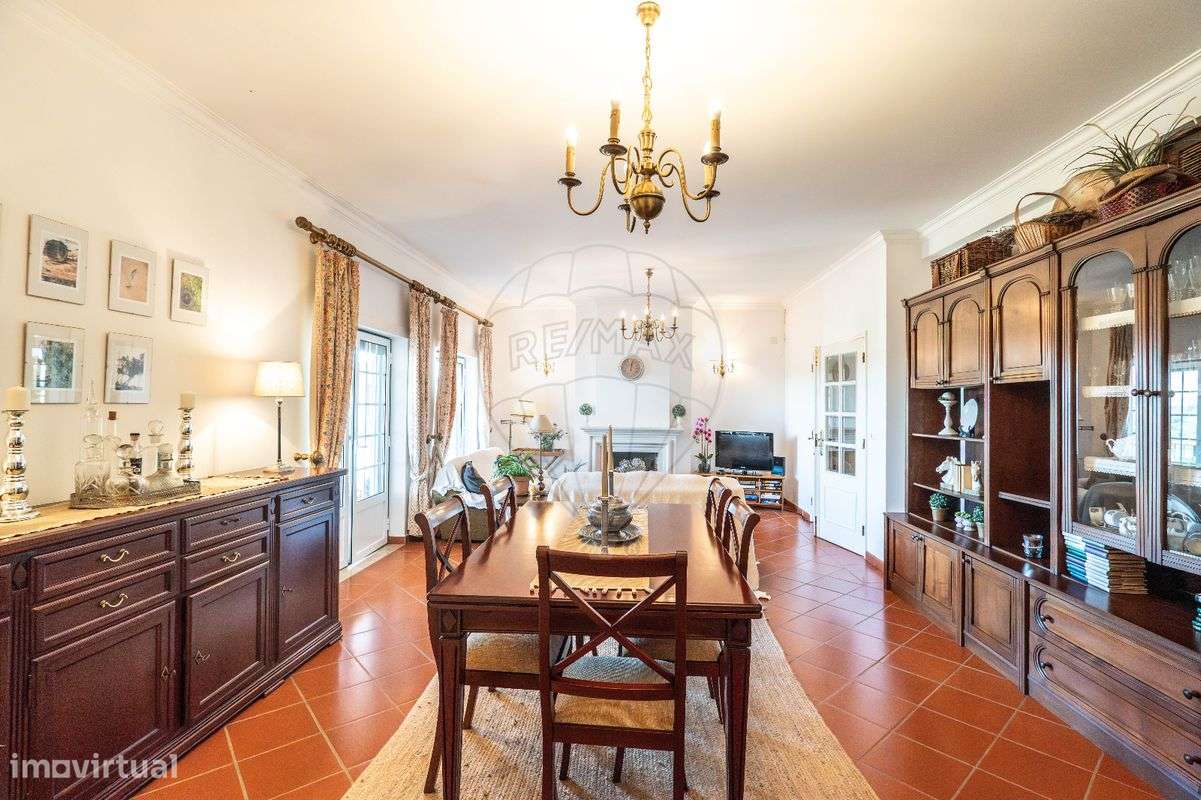 Moradia T6 para venda - Grande imagem: 4/45