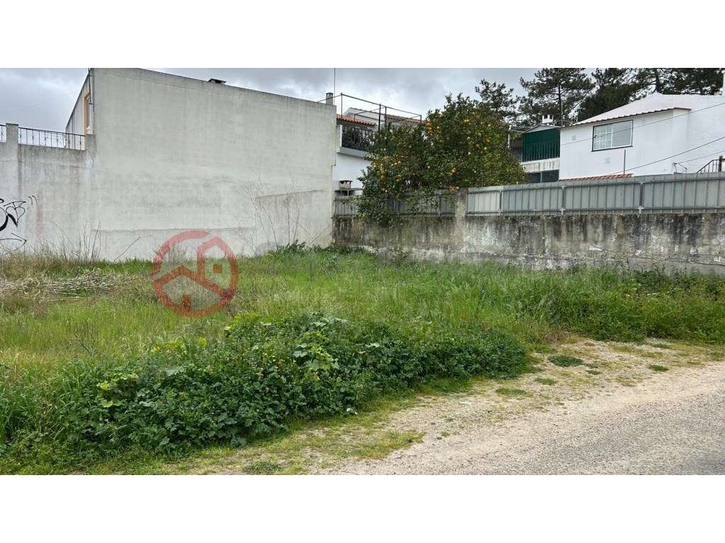 Terreno Urbano para construção de moradia - Grande imagem: 3/11